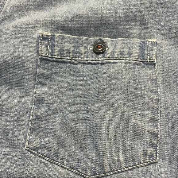 Stapleford Denim Men’s Blue Long Sleeve Light Wash Button Down Long Sleeve Shirt - Picture 4 of 7